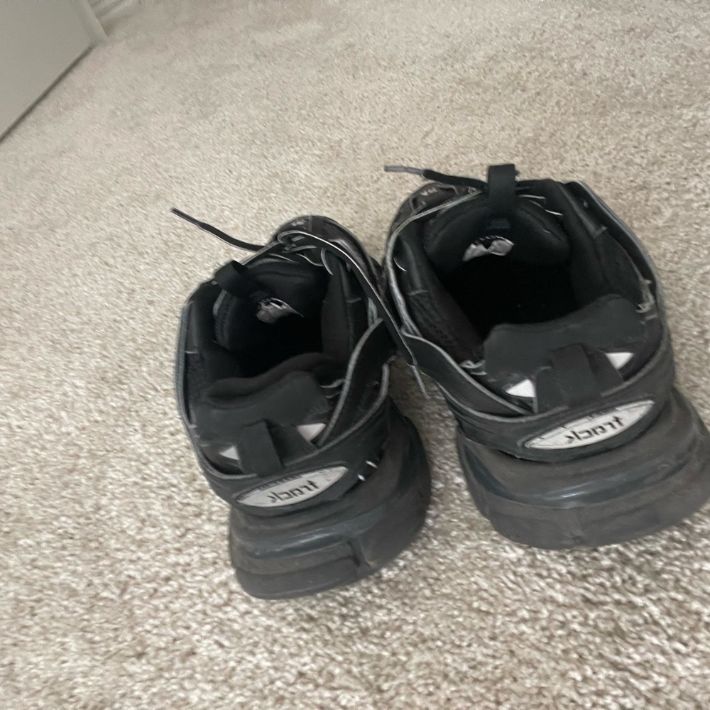 Balenciaga Black Men's Shoes - Picture 3 of 4